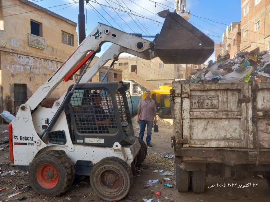 محافظ كفرالشيخ...رفع 280 طن قمامة بمراكز دسوق وبلطيم وقلين .. مشدداً بتكثيف حملات إزالة الإشغالات 