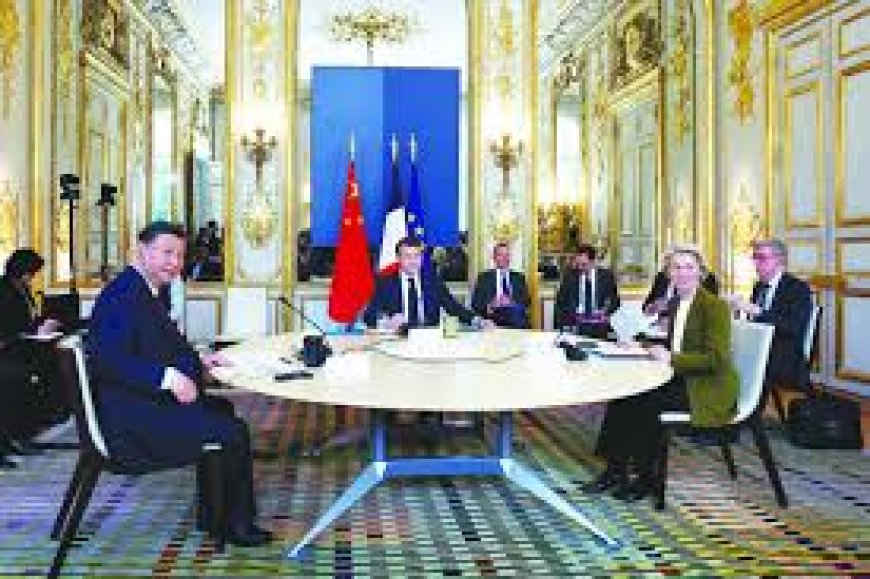 ماكرون يرهن مستقبل أوروبا بـ «تطوير العلاقات مع الصين»