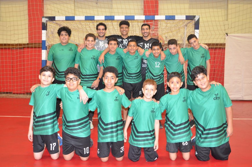 مواجهة قوية ومُلهمة بين ناشئي سيتي كلوب ومنتخب مصر لكرة اليد استعدادا لكأس العالم