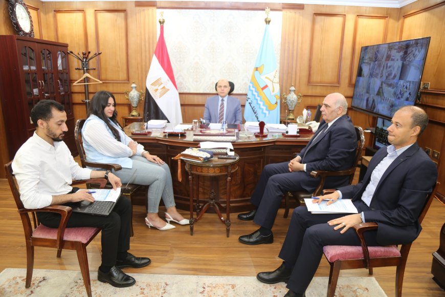محافظ كفر الشيخ: جهود متواصلة لتعزيز التنمية ومشروعات المبادرة الرئاسية «حياة كريمة» والتأمين الصحى الشامل