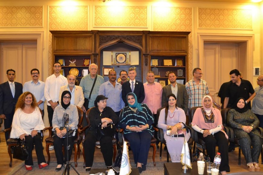 انعقاد الاجتماع الموسع لمجلس سفراء السلام والتسامح والتنمية المستدامة بالإسكندرية برئاسة المستشار د. محمود شعبان