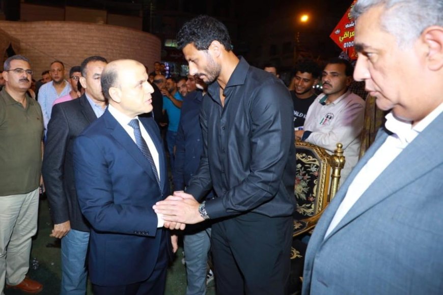 محافظ كفرالشيخ يقدم واجب العزاء في وفاة والد الكابتن «محمد الشناوي».. بالحامول