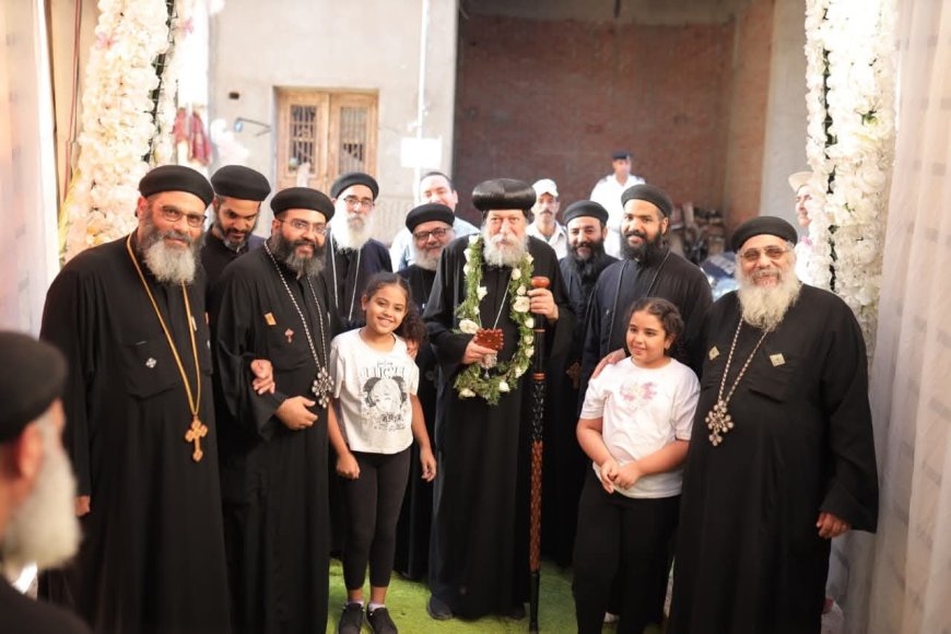 الزيارة الرعوية الأولى.. الأنبا إيلاريون يزور كنيسة الأنبا تكلا بشرنوب