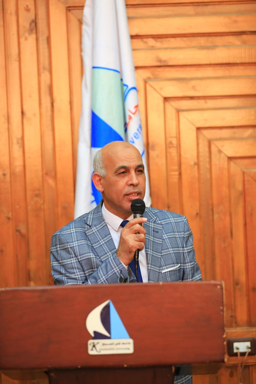 رئيس جامعة كفر الشيخ يشهد اللقاء التعريفي لطلاب برنامج الطب والجراحة بكلية الطب البشري بالجامعة الأهلية