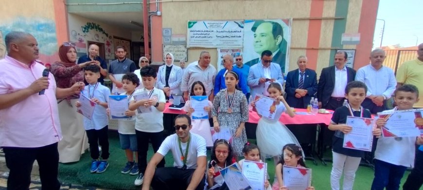 تكريم الطلاب المتفوقين والمشاركين في المسابقات العلمية الدولة 