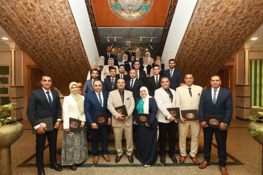 محافظ كفرالشيخ يكرم فريق عمل مركز نظم المعلومات الجيومكانية وعددًا من مديري الوحدات المتميزة بالمراكز والمدن