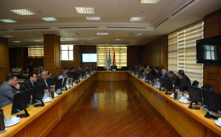 مجلس عمداء جامعة كفرالشيخ يشيد بالإستراتيجية الوطنية للتعليم العالي| صور