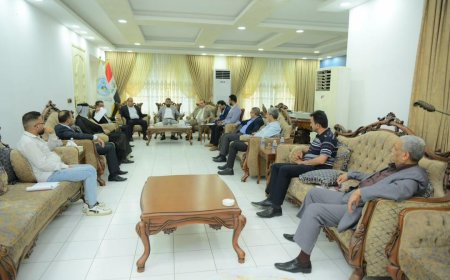لقاء خاص بالامين العام للمقاومة الإسلامية في العراق فيلق الوعد الصادق