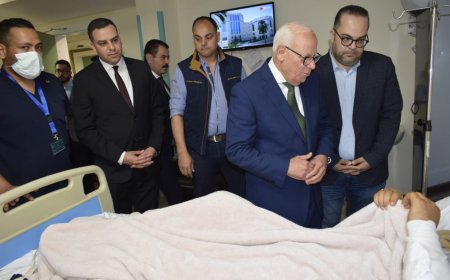 محافظ بورسعيد يزور عددا من المستشفيات ويقدم التهنئة للمرضى وأطقم الأطباء والتمريض بمناسبة عيد الفطر المبارك