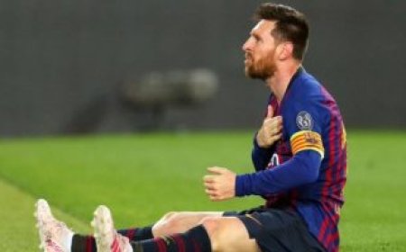ميسي يحن للعب مع  برشلونة ويقترب من اللعب بقميص البارسا