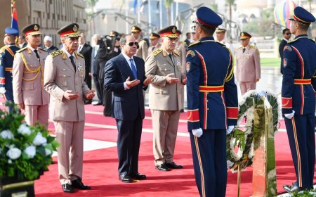 الرئيس السيسى فى ذكرى تحرير سيناء : 25 أبريل يجسد إرادة شعب أبى أن يعيش الانكسار.. سيناء المستهدف الأول بأشرس وأخطر موجة إرهاب مرت على مصر.. والجيش والشرطة مقاتلون أشداء وخلفهم شعب عظيم صبر وصمد وقاتل وانتصر