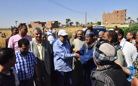 محافظ أسيوط يتفقد حصاد محصول القمح بمركز أبوتيج ويعلن تقديم كافة الدعم والتسهيلات للمزارعين لتوريد المحصول