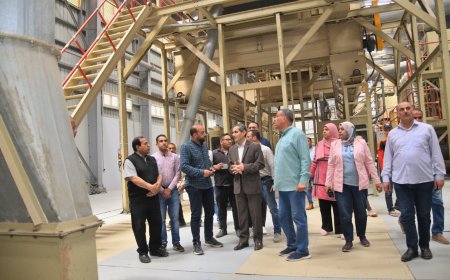 محافظ الغربية يتفقد محلج القطن وكورنيش كفر الزيات 