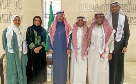 سفير خادم الحرمين الشريفين يستقل الامين العام للاتحاد العالمى للكشاف المسلم