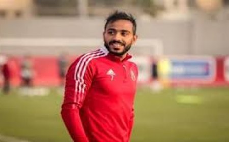 قرار إدارى من إدارة الكرة بالنادي الأهلي بعدم إشراك اللاعب محمود كهربا بمباراة السوبر غداً