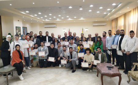 بعد إقبال كبير لمشاهده شحاتين وحراميه شوشه يكرم أبطال المسرحيه