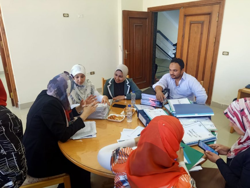 رئيس جامعة كفر الشيخ يستقبل فريق زيارة المحاكاة للاعتماد الأكاديمي لكلية التمريض