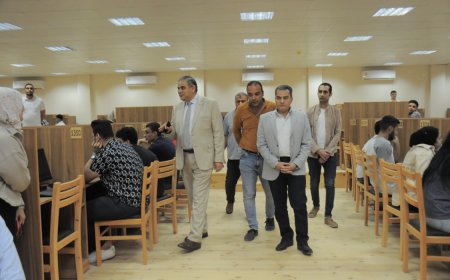 رئيس جامعة كفر الشيخ يواصل جولاته للاطمئنان على سير الامتحانات الإلكترونية للفصل الدراسي الثاني