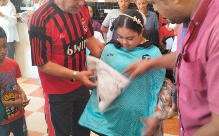 توزيع الزي الرياضي على الأطفال المشاركين في المبادرة القومية " نتوحد من أجلهم" برياضة كفر الشيخ