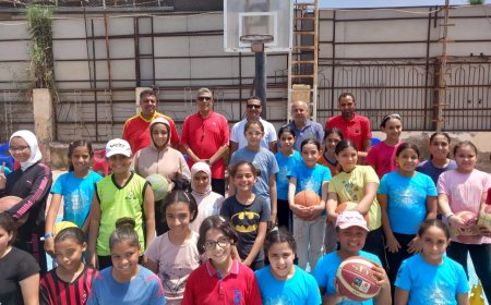 لجنة وزارة الشباب فى زيارة لفريق السلة بالمراكز الرياضية للفتيات تحت شعار «Her world» بكفر الشيخ 