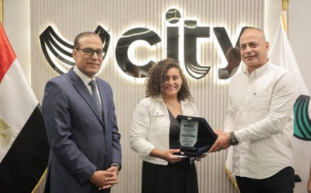 مفاجأة .. "كاش باك" لتحفيز أبطال سيتى كلوب بمناسبة تكريم السباحتين أروى وسما