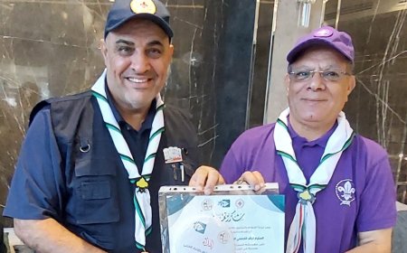 العلي يكرم الزميل السيد عنتر في الكويت