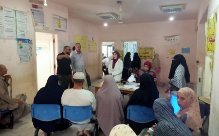 اجراء الكشف الطبي على 1103 مريضا في قافلة طبية بقرية بقلين بكفرالشيخ
