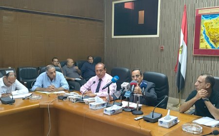 محافظ شمال سيناء وصول مساعدات مختلفه تصل إلى 5100 طن