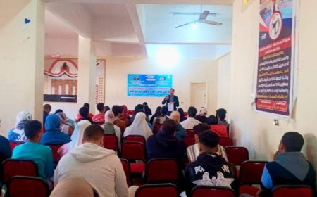 شباب كفر الشيخ تنظم ندوة عن دور وسائل التواصل الاجتماعي فى تشكيل الوعى السياسى