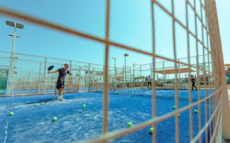 لأول مرة في مصر .. كامل أبو علي يفتتح  ملاعب بيكل بول  بالغردقة تشجعيا للسياحة الرياضية