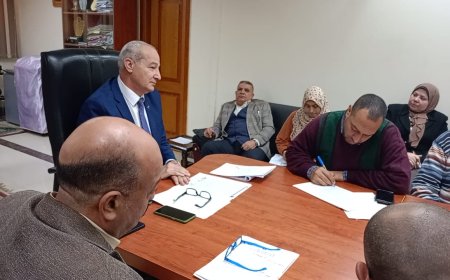 وكيل وزارة الشباب بكفر الشيخ يعقد اجتماعا مع مديري الإدارات