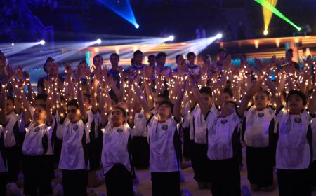 300 ناشيء يشاركون فى حفل افتتاح بطولة كأس العالم للجمباز 