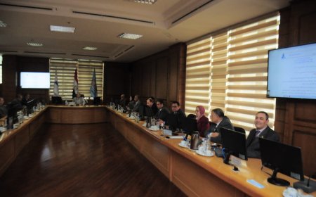 رئيس جامعة كفر الشيخ يتابع انتظام الدراسة بكليات ومعاهد الجامعة مع انطلاق الفصل الدراسي الثاني للعام الجامعي 2023/2024