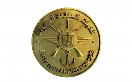 وزير الدفاع يلتقي أمين عام مجلس الدفاع الأعلى بالبحرين