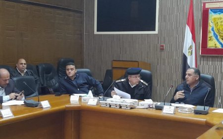 غرامه قدرها 500جنيه في حاله عدم تجديد خط السير خلال شهر من انتهاءه