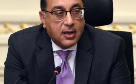 رئيس الوزراء يهنئ شيخ الأزهر بمناسبة قرب حلول شهر رمضان المعظم