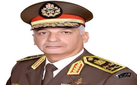 القائـد  الاعلي للقـوات المسلحة  يهنئ الرئيس السيسي بمناسبة حلول شهر رمضان المعظم