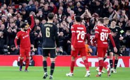 محمد صلاح يبدع برقم تاريخى فى أول مشاركة أساسية مع ليفربول منذ إصابة المنتخب