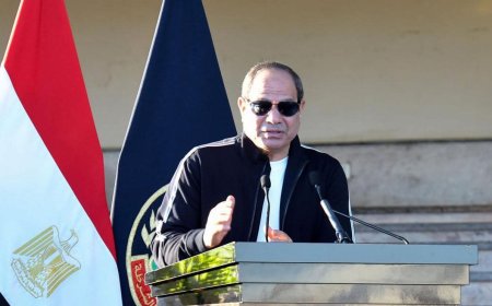 الرئيس مع طلاب أكاديمية الشرطة يعكس حرصة على نشر الوعي والفهم الصحيح لقضايا الوطن