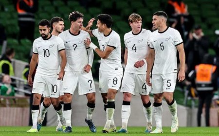 منتخب نيوزيلندا يخوض مرانه الأول استعدادًا لمواجهة مصر