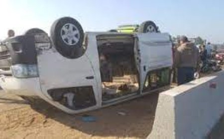 مصرع طالبتين بكلية طب أسنان بالسويس وإصابة 11 طالبا فى حادث انقلاب ميكروباص