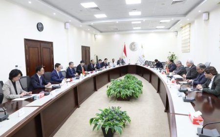 وزير التعليم العالي يستقبل وفد جامعة نانجينغ الطبية الصينية والسفير الصيني لبحث سُبل التعاون المشترك