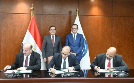 توقيع اتفاقيتين للخدمات الاستكشافية والانتاجية بخليج السويس