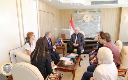 وزير التعليم العالي يبحث تعزيز التعاون مع سفير الاتحاد الأوروبي في مصر