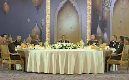 الرئيس يشهد حفل سحور القوات المسلحة