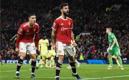 برونو فرنانديز يسجل هدف تعادل مان يونايتد ضد ليفربول من خطأ فادح