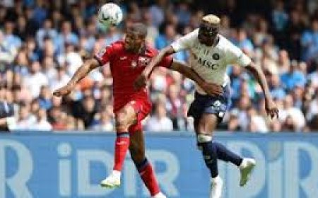 نابولي يضرب مونزا برباعية في الدوري الإيطالي