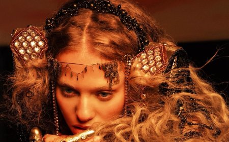 بتسع أغنيات.. إليانا تطلق ألبومها الجديد "ولدت"                                        