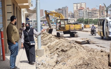 محافظ كفرالشيخ يتابع أعمال المرحلة الأولي لرصف شارع الجيش بدسوق