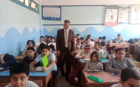 "علاء جودة " يتفقد المدارس ويطمئن على أداء الطلاب لاختبارات المهام
